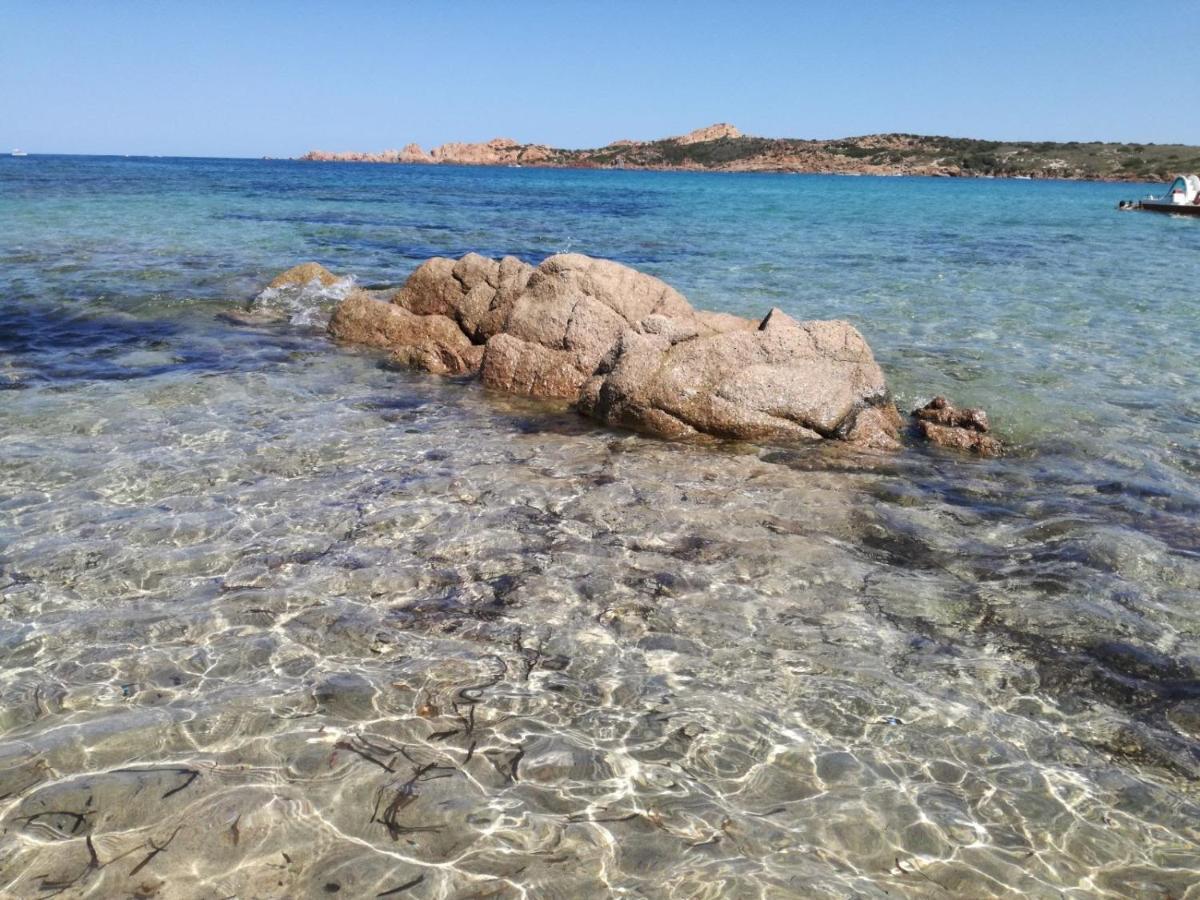 Fronte Mare Attico Indipendente Ed Esclusivo Con Terrazza Panoramica Apartman Isola Rossa Kültér fotó